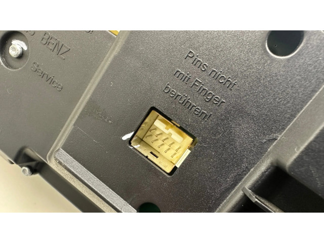 Панель приборов A2215403347, A2215400011   Mercedes-Benz S W221       