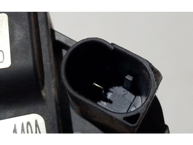 Генератор 04L903024S   Volkswagen Caddy      