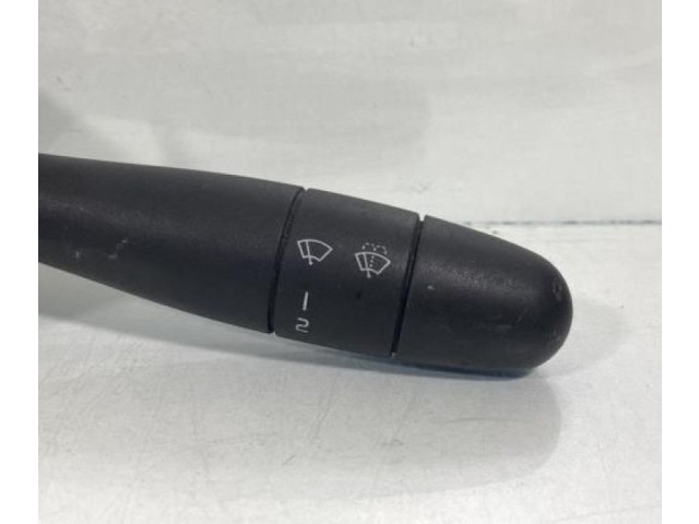 Ручка стеклоочистителей    Dacia Logan I