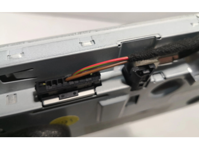 Дисплей    8F0919604   Audi A5 Sportback 8TA