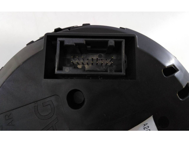 Панель приборов 8V0920872S, 0242609   Audi Q2 -       