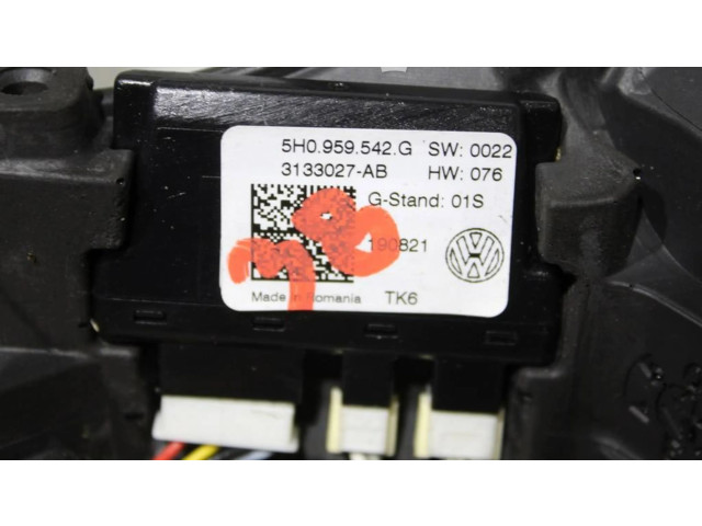 Руль Volkswagen Golf VIII 2019 - года 5H0959542G, 3133027AB