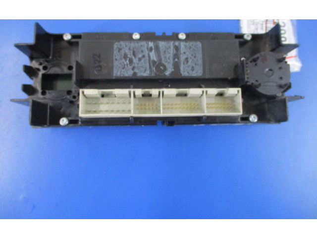 Блок управления климат-контролем Skoda Octavia Mk1 (1U)