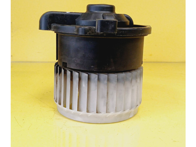 Вентилятор печки 1736006902 Mitsubishi Colt