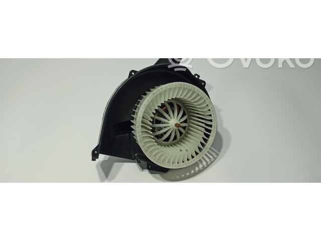 Вентилятор печки    6R1819015A   Skoda Fabia Mk3 (NJ)