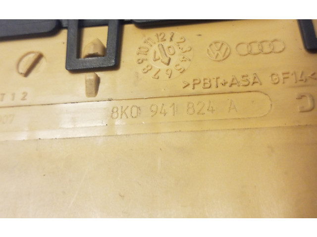 Pojistková skříňka 8K0941824A Audi A5 8T 8F 2007