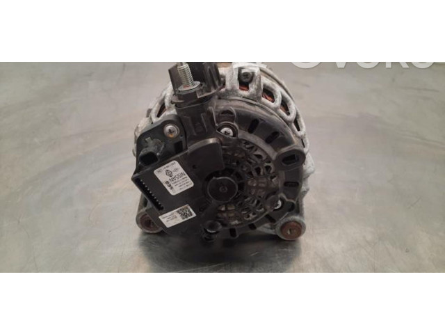 Генератор 231002175R Renault Clio V