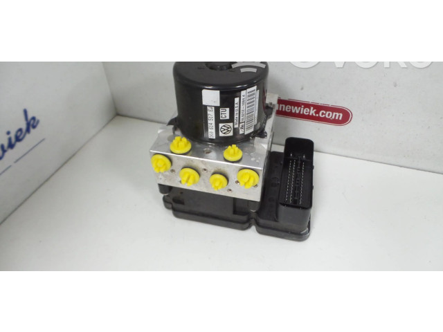 Блок АБС 1K0614517EJ, 1K0907379CC Volkswagen Jetta VI 2011 - 2018 года