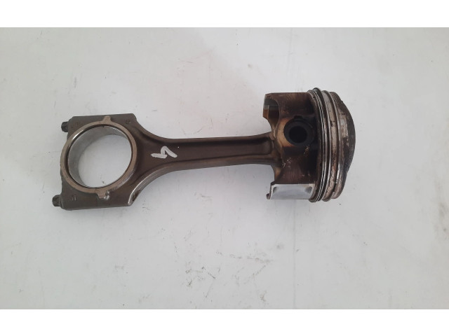 Поршень 0822363R, 0822363R Skoda Superb B6 (3T)