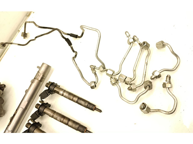 Vstřikovač 0445010617, 780012306 BMW X5 E70