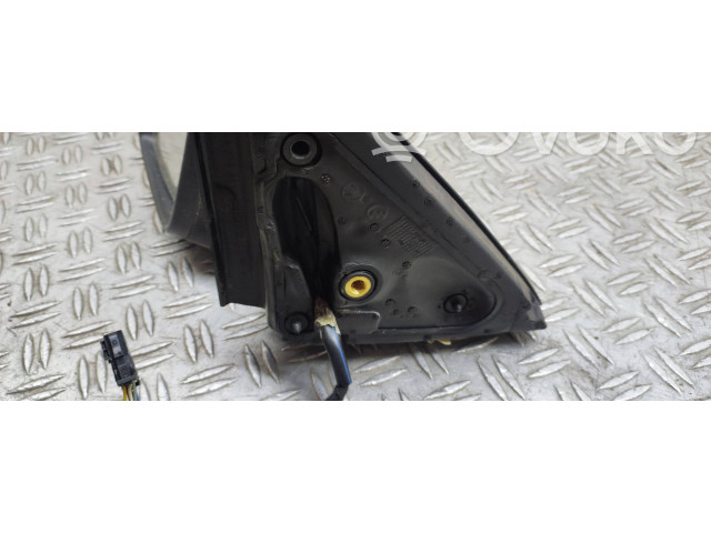 Зеркало электрическое        Skoda Fabia Mk3 (NJ)  2015 - 2021 года   