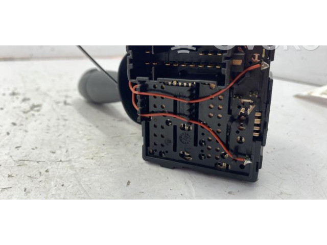 Ручка стеклоочистителей Dacia Lodgy