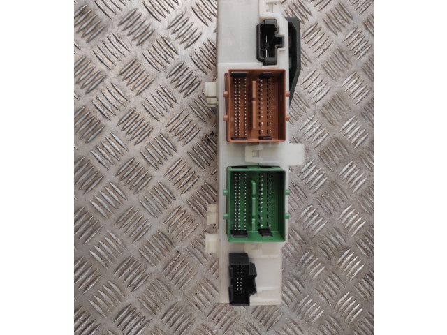 Блок предохранителей 7G9T14C256FA, 7G9T14C256FA Volvo V70