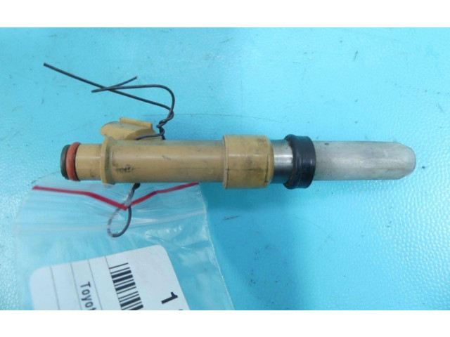 Vstřikovač 23250-0T030, IMPRK1277644 Toyota Corolla E160 E170