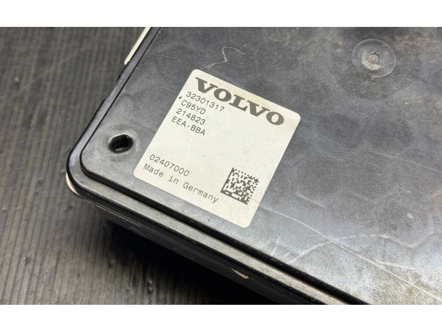 Блок управления двигателя 32301317, 02407000   Volvo XC90