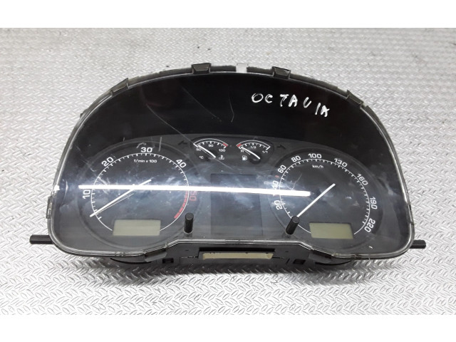 Панель приборов 1U0920810F Skoda Octavia Mk1 (1U)