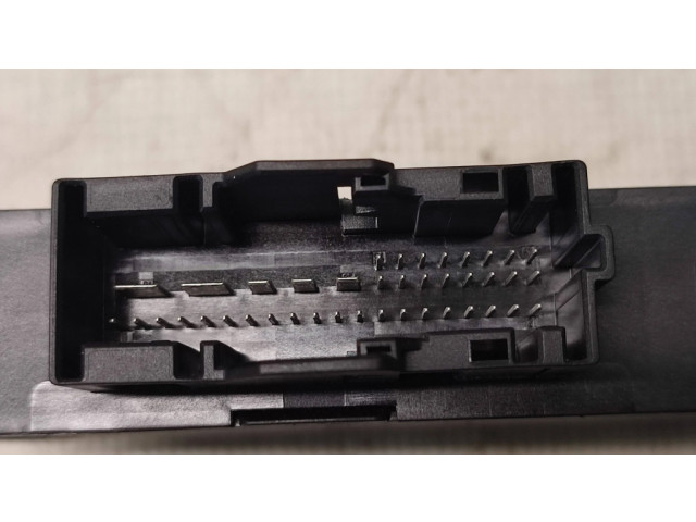 Řídící jednotka 8506444, 61359217853 BMW 3 E92 E93 2010