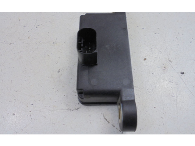 Ручка стеклоочистителей Citroen C3 Picasso - года 9663737780, 9663737780