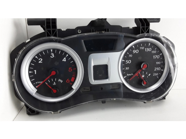 Панель приборов 8200821001C   Renault Clio III       