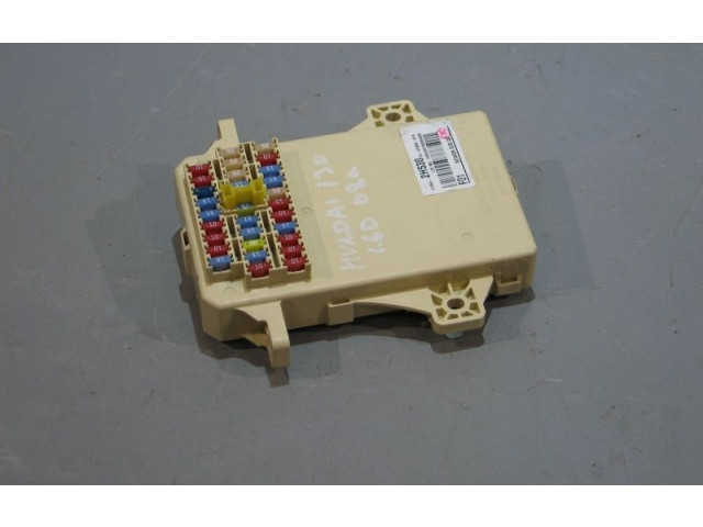 Pojistková skříňka 919502H500, 919502H530 Hyundai i30 2007