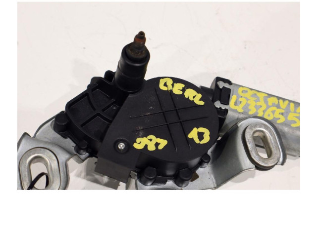 Моторчик заднего дворника IZ5955711 Skoda Octavia Mk2 (1Z)