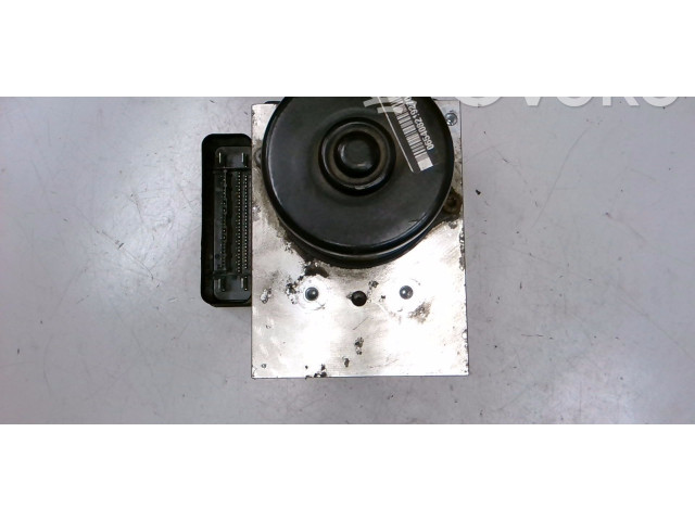 Блок АБС 8671453   Volvo  V70  2000 - 2004 года