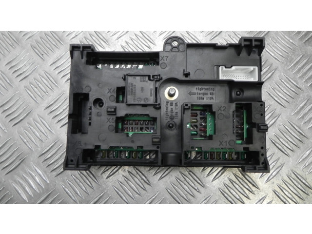Pojistková skříňka 8713127, G4387 BMW 5 G30 G31 2019