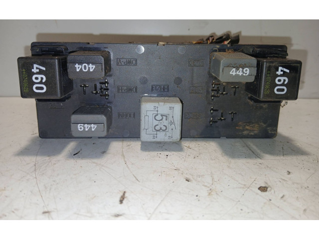 Блок комфорта 28107525 Skoda Octavia Mk2 (1Z)