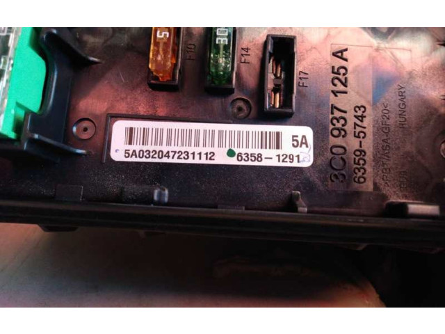 Pojistková skříňka Řídící jednotka BSM 5A032047231112   Volkswagen Tiguan 2013