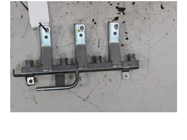 Топливная рампа    Chevrolet Spark 1.0 