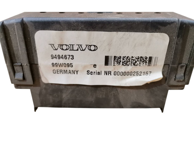 Блок предохранителей  9494673, 000000252157   Volvo S80    