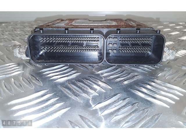 Блок управления двигателя 0281011999   Jeep Grand Cherokee (WK)