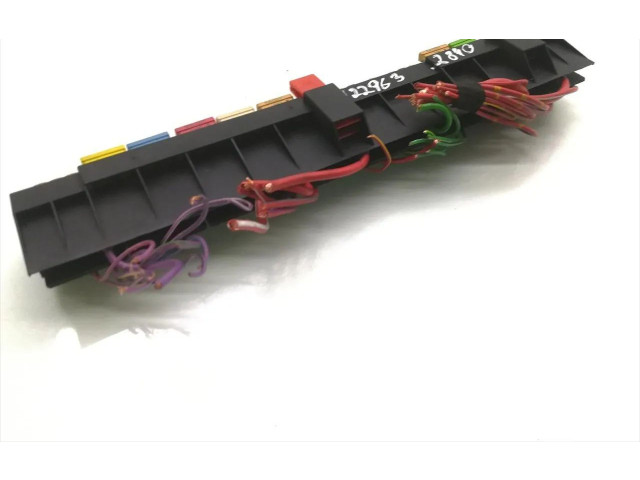 Pojistková skříňka BMW 5 E39 1998