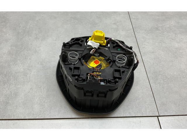 Подушка безопасности водителя 5E0880201B Skoda Octavia Mk3 (5E)