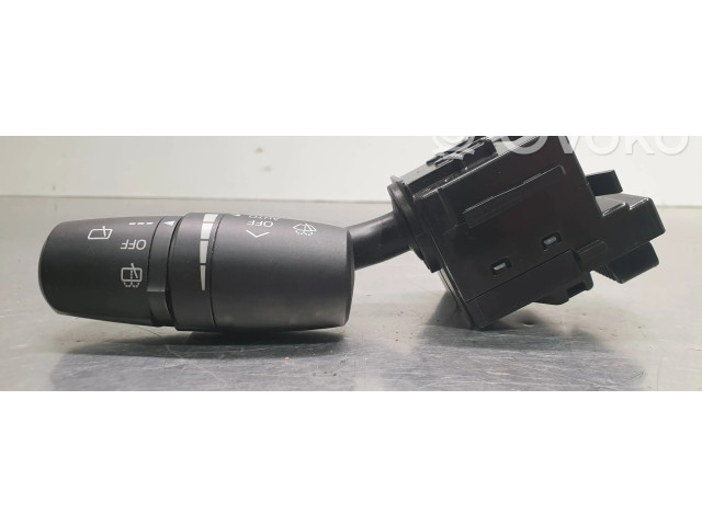 Ручка стеклоочистителей DA6B Mazda CX-3