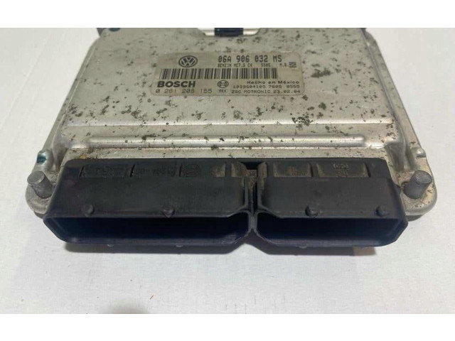 Блок управления двигателя 06A906032MS, 0261208155   Volkswagen New Beetle