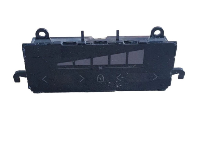 Блок управления климат-контролем P31674024   Volvo XC90