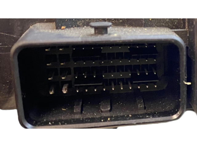 Řídící jednotka 9807885980, K1389 Citroen Berlingo 2015