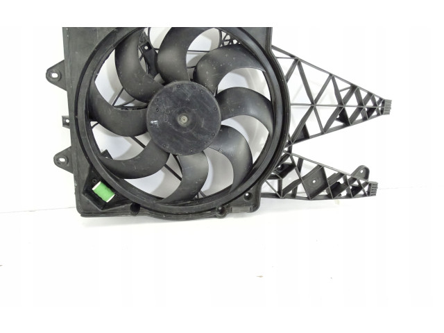 Вентилятор радиатора 505188500 Alfa Romeo Mito