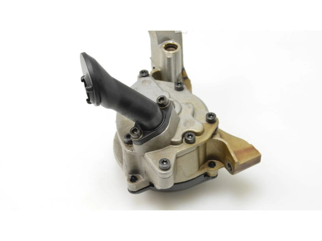 Масляный насос CAVD,CTHD,CNWA,CTKA 03C103669E Volkswagen Golf VI