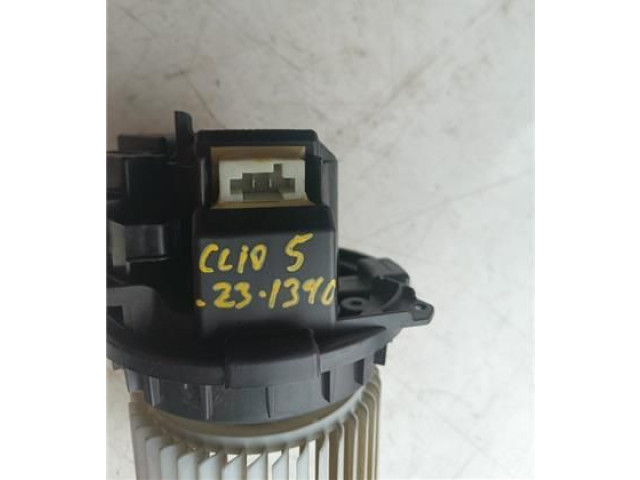 Вентилятор печки    DT116243   Renault Clio II