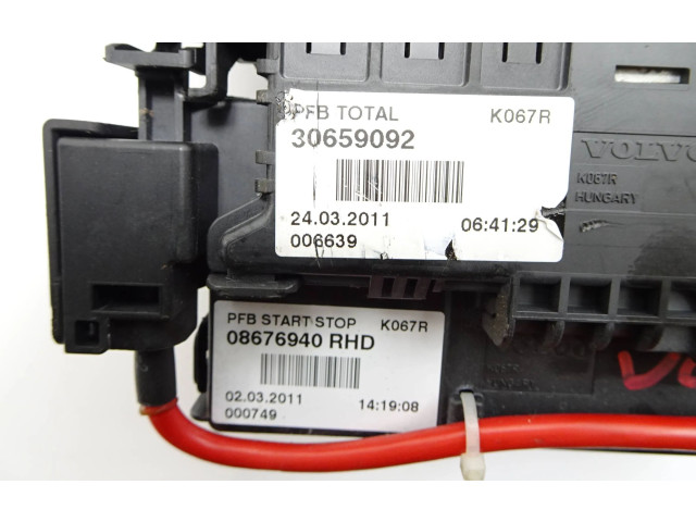 Pojistková skříňka 30659092, 08676940 Volvo V60 2011
