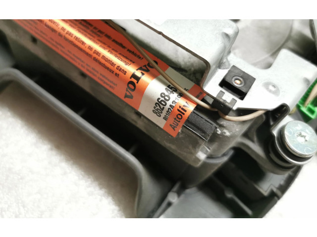 Подушка безопасности водителя 8626845   Volvo V70