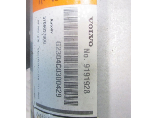 Подушка безопасности водителя    Volvo V70