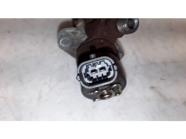 Vstřikovač 0445110030, 2354045   MG ZT - ZT-T  pro naftový motor 2.0  