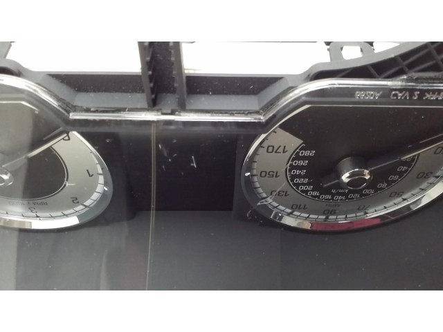 Панель приборов 8X2310849JK Jaguar XF X250