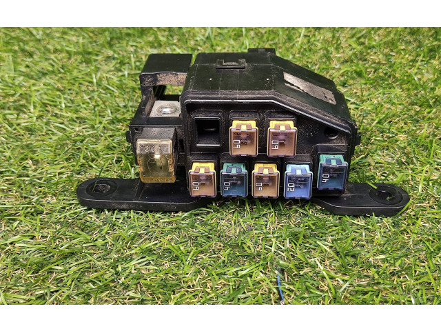 Блок предохранителей  53243WT01   Ford Ranger    