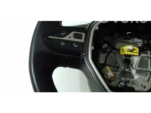 Volant Peugeot 2008 II 2019 6402338