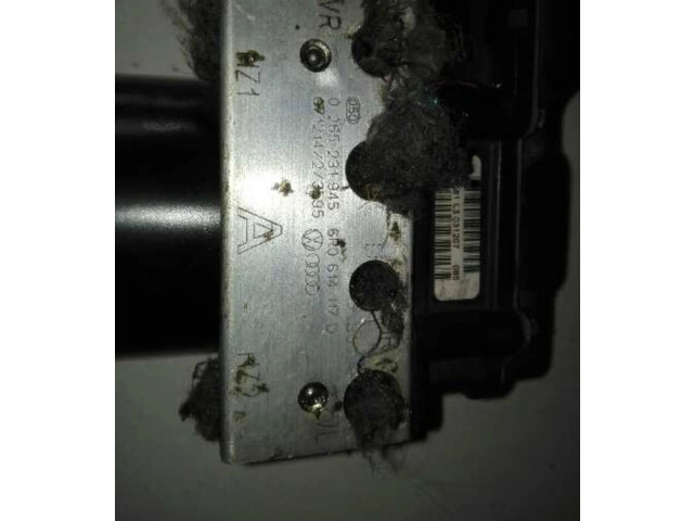 Блок АБС 6R0614117D Skoda Fabia Mk2 (5J) 2007 - 2014 года