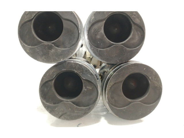 Píst    Seat Leon (1M)    AHF 